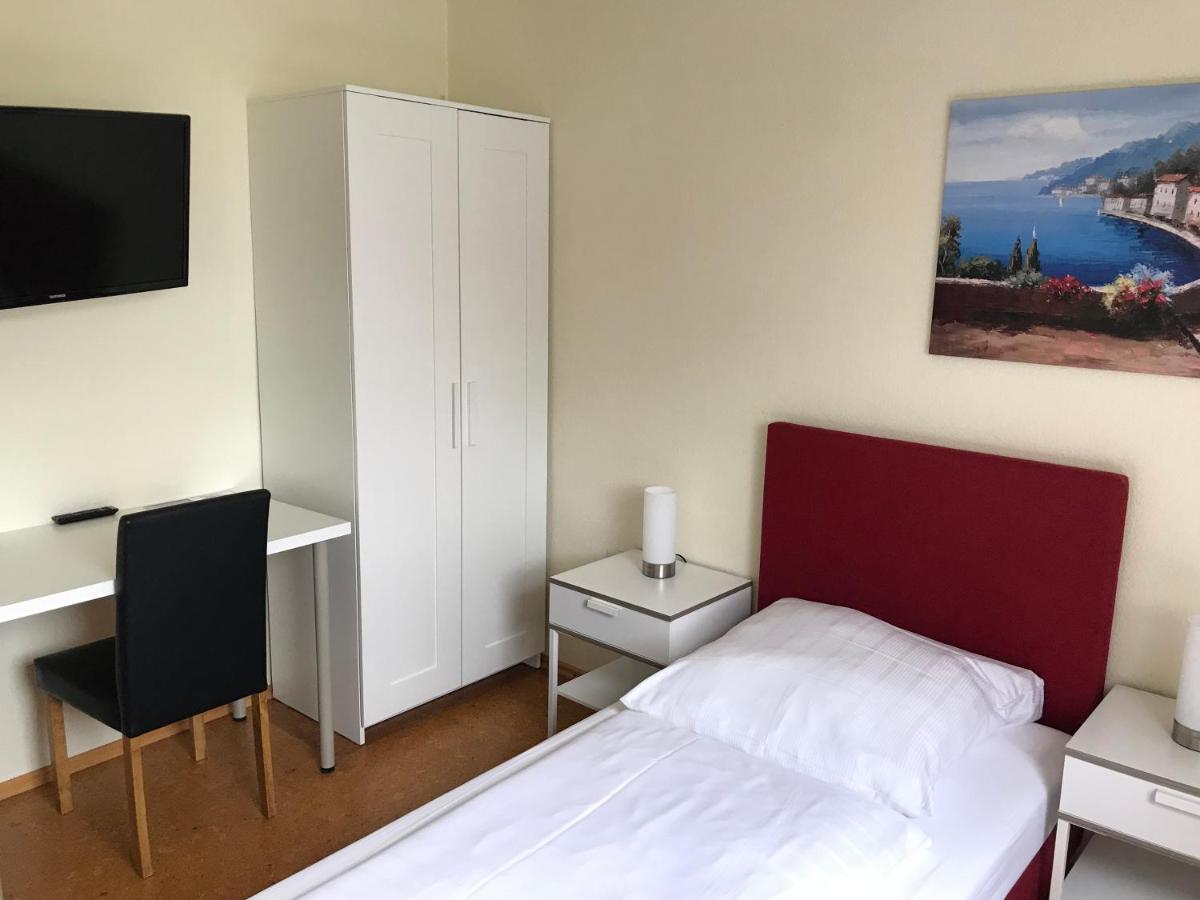 Hotel Garni Elisabeth Göppingen Exteriör bild